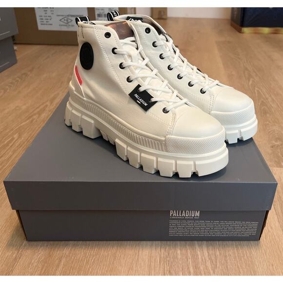 Palladium Womens Revolt Hi TX 97242-127 Star White/Marshmallow Platform Boots 10 - Picture 1 of 7